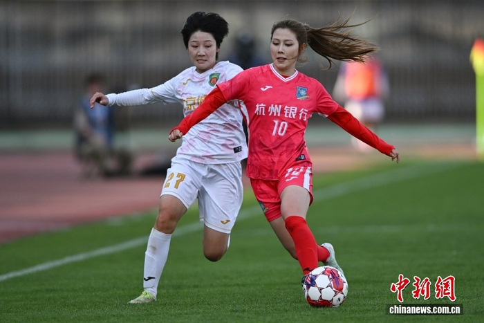 开云官网-2026赛季中国足球女子超级联赛首轮：北京女足4比1胜浙江女足|浙江杭州银行女足队|浙江队|北京城建女足队|中新社|田雨_新浪体育_新浪新闻